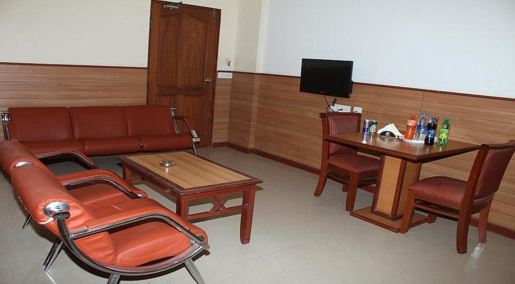 Hotel Chitra Park Тиручендур Экстерьер фото